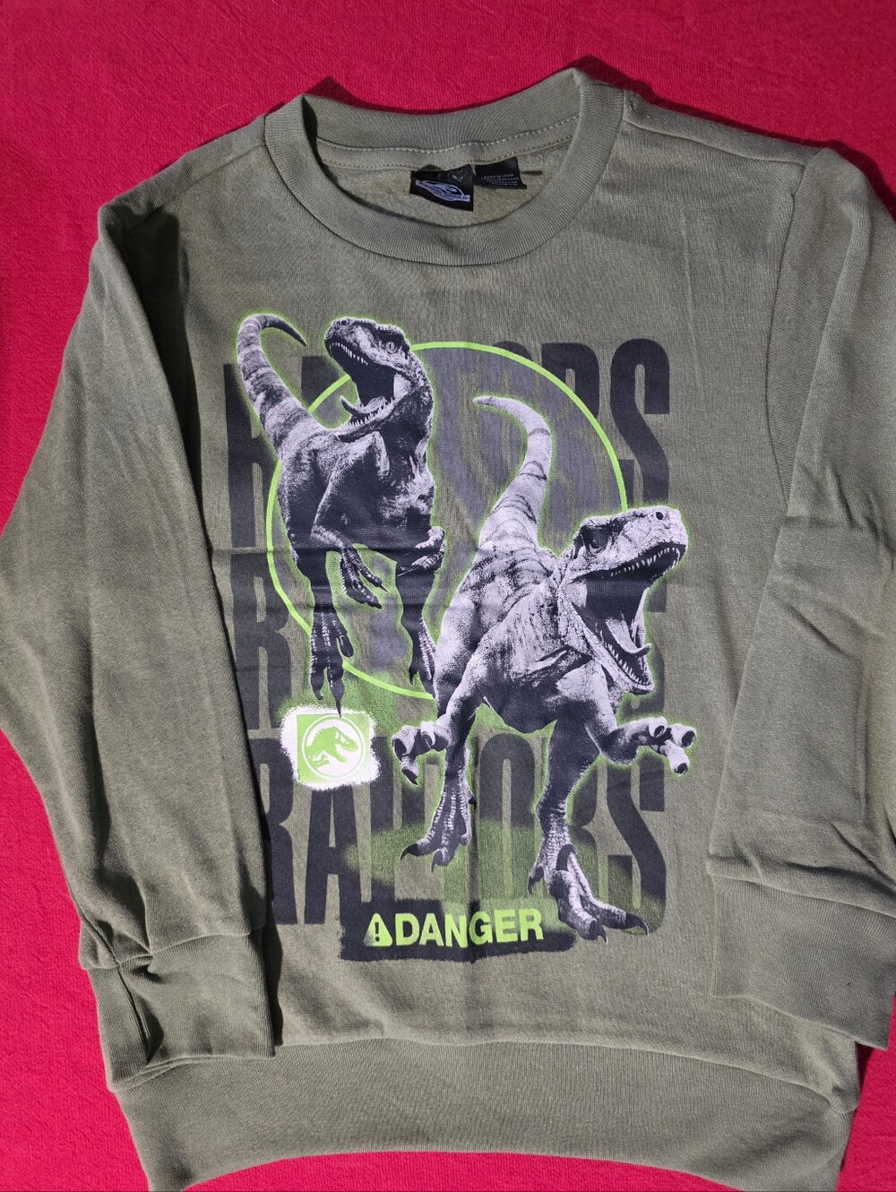 NWOT Jurassic World Boys' Olive Green Dinosaur Long Sleeve Sweatshirt